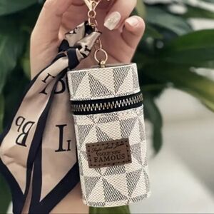 Nwt Portable Pouch For Tiny Essentials